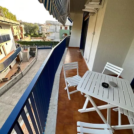 Roberto House - Taormina Mare 公寓 *