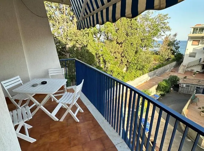 Roberto House - Taormina Mare